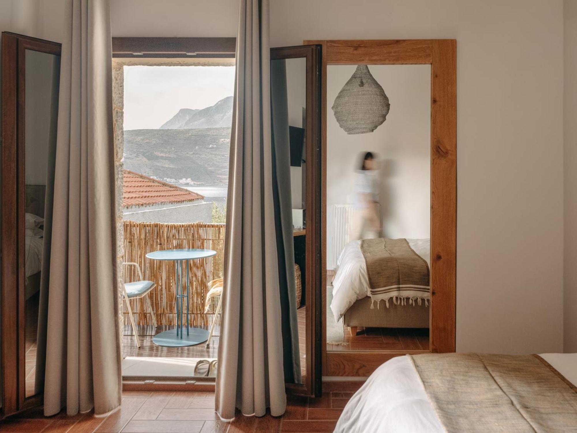 Kourmas Suites Лимени Экстерьер фото