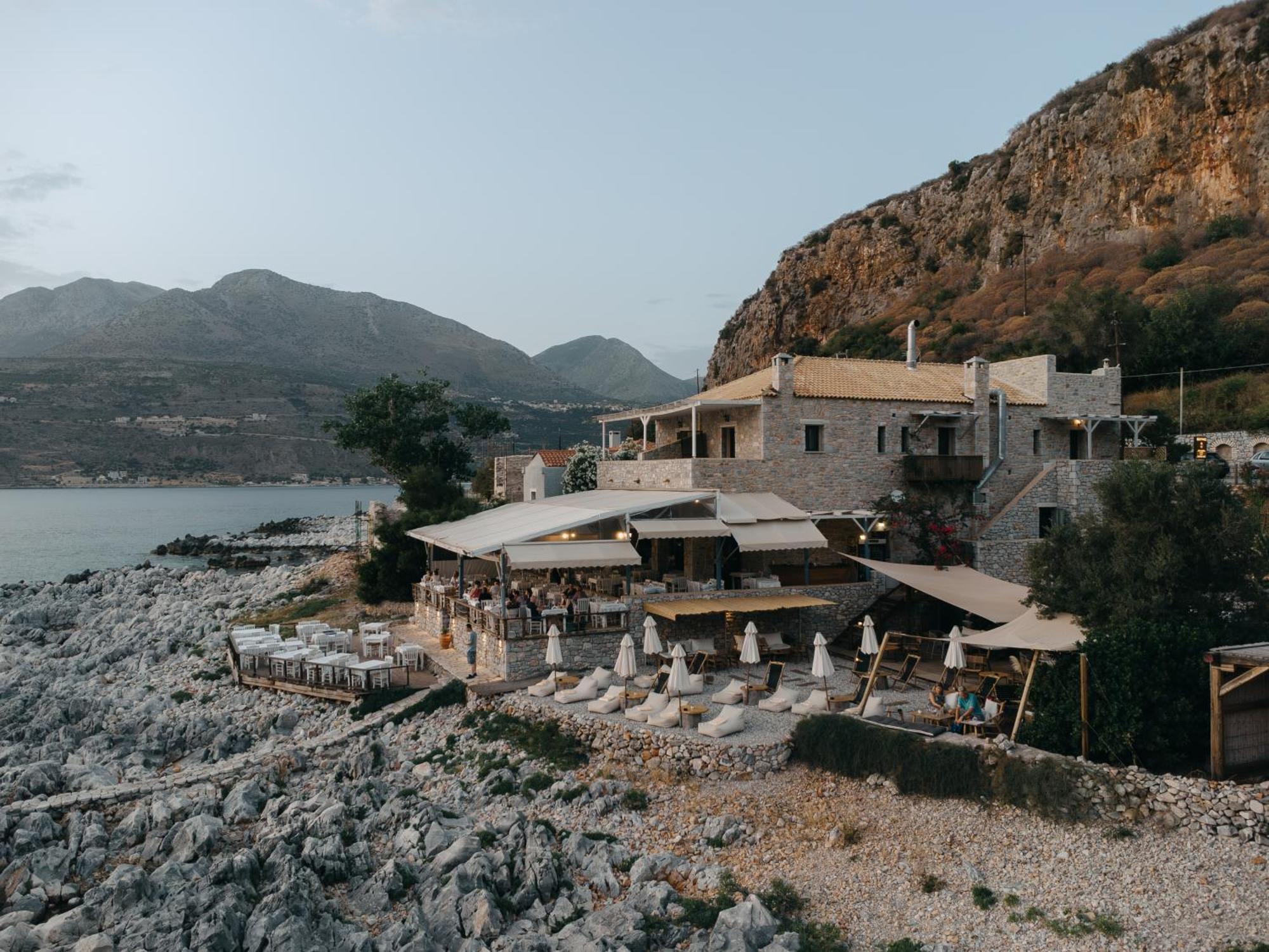 Kourmas Suites Лимени Экстерьер фото